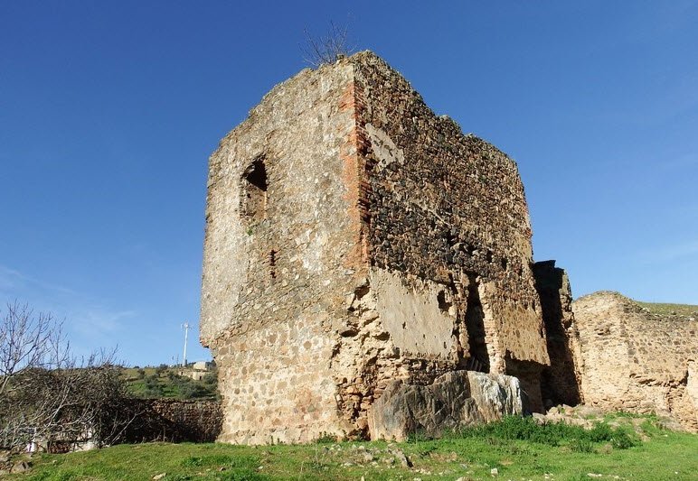 Castillo de Salvaleón, Spain